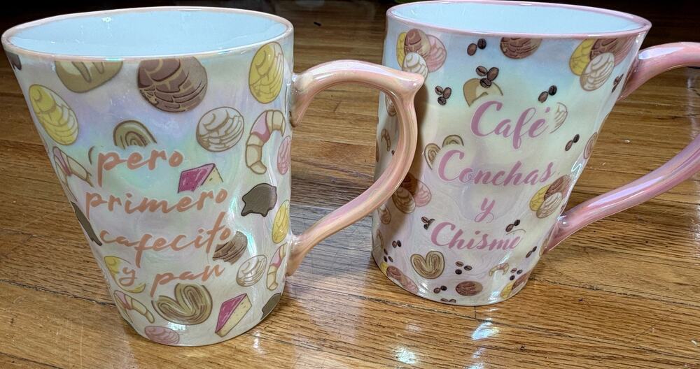 Set of 2 10 Strawberry Street Café Conchas Coffee Mugs – Iridescent Pink Pan Dul